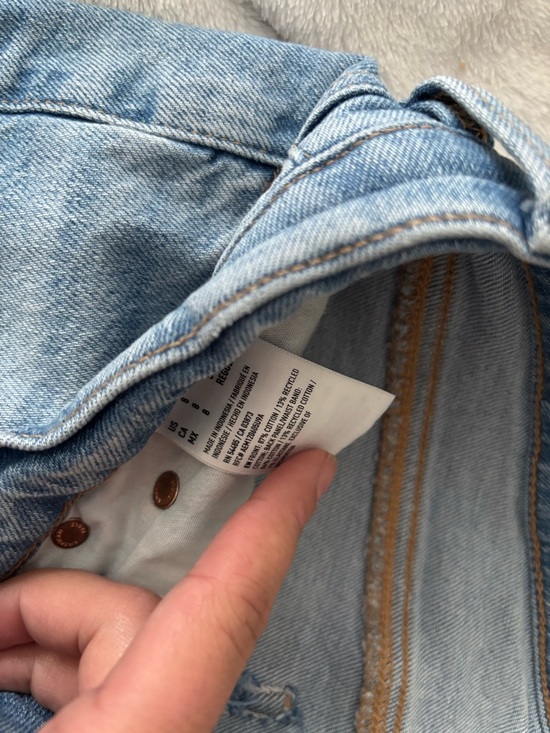 American Eagle Stovepipe Jean - Picture 2 of 3